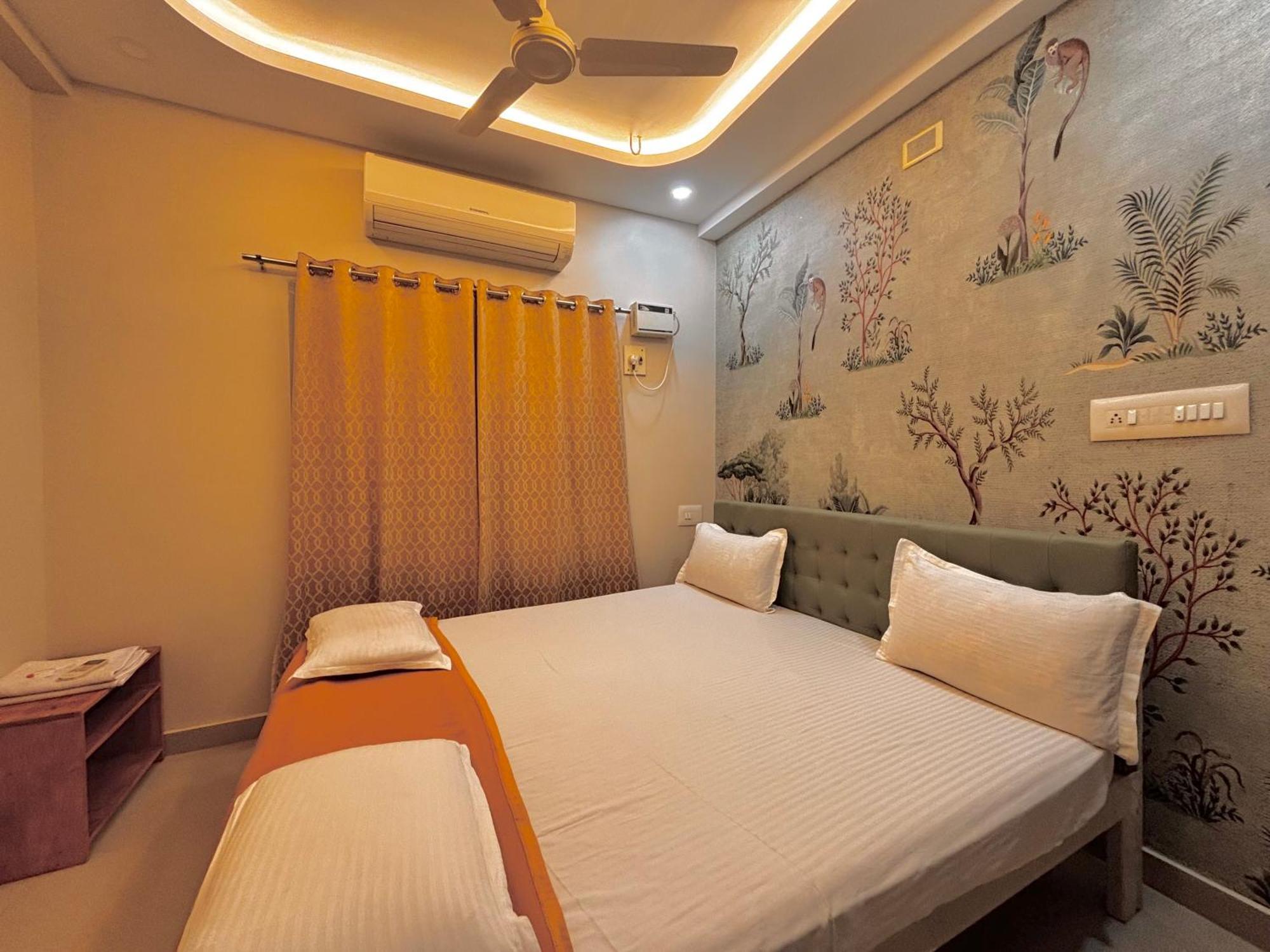 Srirangam Service Apartment Tiruchirappalli Exteriör bild